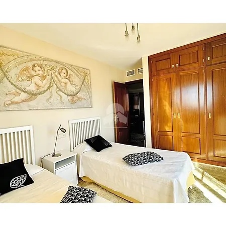 Casa Pareada Costa Galera إِستيبونا