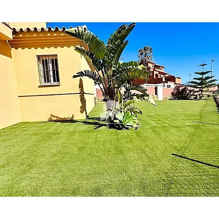 Сasa de vacaciones Casa Pareada Costa Galera Estepona